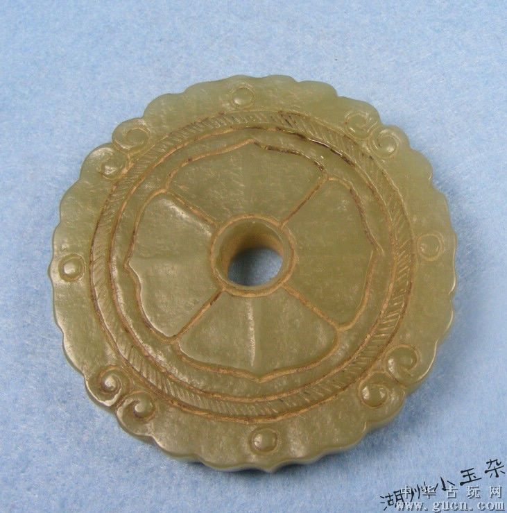 大学生村官如何走出成长“茫”区_时事政治_中公教育网【爱游戏(ayx)中国官方网站】(图4) ayx官网