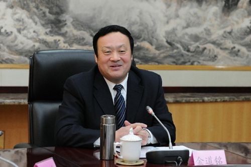 爱游戏(ayx)中国官方网站_莫让“近亲繁殖”毁了公平正义_时事政治_中公教育网(图2) 爱游戏(ayx)中国官方网站