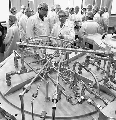 爱游戏(ayx)中国官方网站-横山社区:“小小航空兵”假日学校开班啦!(图3) ayx官网