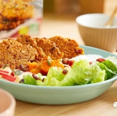 暖心春运,用行动温暖“文明花”_时事政治_中公教育网:ayx官网(图2) ayx官网