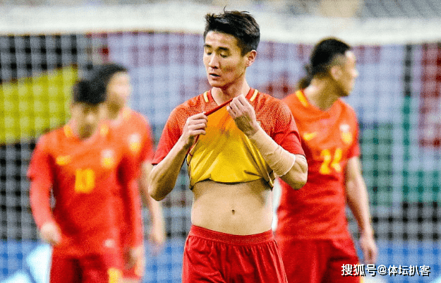 
中超本土球员谁能留洋 46岁国足传奇给出谜底 竟然不是韦世豪_ayx官网(图4)